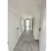 Zwei identische barrierefrei 3 Zimmerwohnung mit Balkon, Erstbezu - Cloppenburg