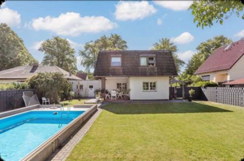 Foto - Einfamilienhaus mit Pool - 580.000,00 EUR Kaufpreis,