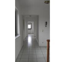 Helle Dachgeschoss Wohnung zu vermieten - Pfungstadt