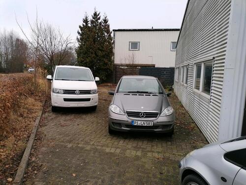 Foto - Stellplätze für Fahrzeuge - 60,00&nbsp;EUR Miete,