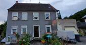 Foto - Haus, vermietet, Sanierungsobjekt mit ausbaufähigem Dachboden
