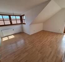 helle 2-Zimmer DG-Wohnung - 635,00&nbsp;EUR Kaltmiete, ca.&nbsp; 56,00&nbsp;m&sup2; in Neusäß (PLZ: 86356)