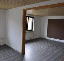 Wohnung in Östringen, 95qm - 950,00&nbsp;EUR Kaltmiete, ca.&nbsp; 95,00&nbsp;m&sup2; in Mühlhausen (PLZ: 69242)