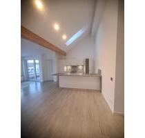 3 Zimmer Dachgeschosswohnung im Zentrum von Weiden - Weiden in der Oberpfalz