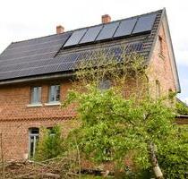 Wunderschönes und nachhaltig saniertes Einfamilienhaus - Blomberg