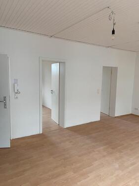 Foto - Renovierte 2 Zimmer Wohnung - 620,00&nbsp;EUR Kaltmiete, ca.&nbsp; 48,00&nbsp;m&sup2;