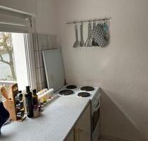 Möbilierte 1-Zimmer Wohnung, zentral gelegen in Köln- Mülheim