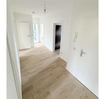 Helle 3-Zi-Wohnung ca.81m2. 2.OG mit Balkon und Fahrstuhl - Tostedt