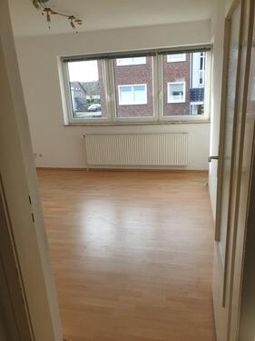 Foto - Schöne 3 Zimmer Wohnung - 500,00 EUR Kaltmiete, ca.  64,00 m²