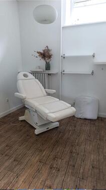 Foto - Räume zu vermieten - 650,00 EUR Kaltmiete,