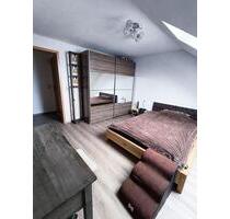 Helle 3-Zimmer-Dachgeschosswohnung im Ortskern von Rot am See