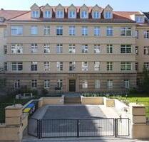 Attraktive 4-Raumwohnungen nahe dem HauptbahnhofCity mit Balkon und inklusive Einbauküche - Halle (Saale) Büschdorf