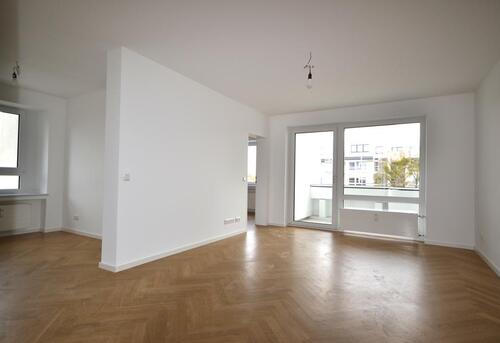 Foto - Großhadern- kernsanierte 2 Zimmer Wohnung mit Balkon
