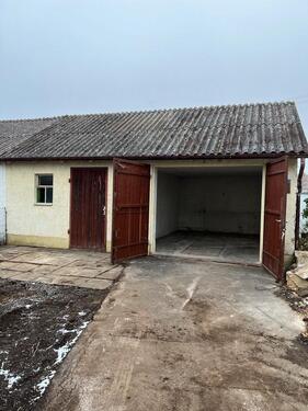 Foto - Garage mit Grube zu vermieten - bis ca. Frühjahr 2026