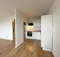 Familienwohnung mit Balkon und EBK! - Halle (Saale) Nietleben