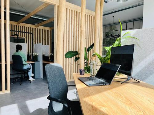 Foto - Coworking für Pendler – alfaSpace Reinfeld in Bahnhofsnähe