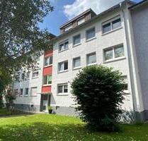 Sanierte 4-Zi.-Wohnung mit Südbalkon, EBK, Garage + Stellplatz - Radolfzell am Bodensee