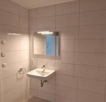 Erdgeschoss Wohnung zu vermieten, Küche, Terrasse, Wärmepumpe - Westoverledingen