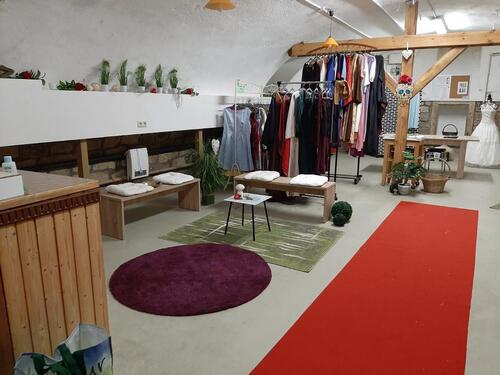 Foto - Lagerraum günstig zu vermieten - 290,00&nbsp;EUR Kaltmiete, ca.&nbsp; 96,00&nbsp;m&sup2;