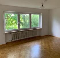 Frisch renovierte 1-Zimmer Wohnung am Rand von FS-Lerchenfeld - Freising Ast