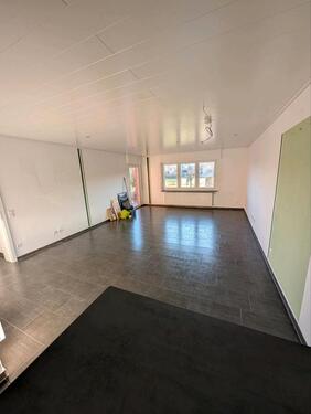 Foto - EG Wohnung, 4 Zimmer, ca.106qm - 1.200,00&nbsp;EUR Kaltmiete, ca.&nbsp; 106,00&nbsp;m&sup2;
