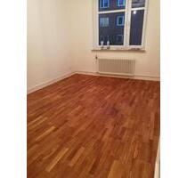 Sonnige 2Zimmer Wohnung mit Blick auf Südfriedhof zum 01.02.2026 - Kiel