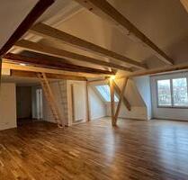 Wohnung Dachgeschoss - 700,00&nbsp;EUR Kaltmiete, ca.&nbsp; 80,00&nbsp;m&sup2; in Lauta (PLZ: 02991)