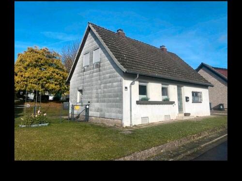 Foto - Einfamilienhaus freistehend - 169.000,00&nbsp;EUR Kaufpreis, ca.&nbsp; 107,00&nbsp;m&sup2;