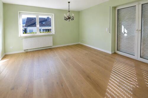 Foto - Liebevoll kernsanierte 88m² EG-Wohnung mit Garten in Friedewald
