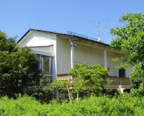 Foto - Großes Einfamilienhaus Straßkirchen Salzweg mit großem Garten