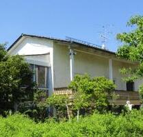 Großes Einfamilienhaus Straßkirchen Salzweg mit großem Garten