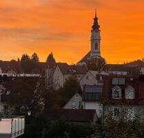 Helle 3-Zimmer-Wohnung mit Balkon, Neubau, barrierefrei, zentral - Altomünster