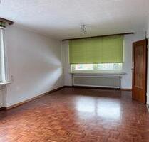 3 Zimmerwohnung mit Garage und Gartennutzung in IlsedeÖlsburg