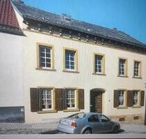 Haus mit Balkon und Garten - 139.000,00&nbsp;EUR Kaufpreis, ca.&nbsp; 200,00&nbsp;m&sup2; in Leipzig (PLZ: 04107) Mitte