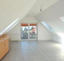 Attraktive und großzügige Loggia Wohnung - Niederaula