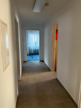 Foto - Biete eine 3,5 Zimmer Wohnung an