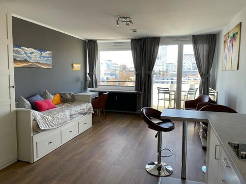 Foto - 1 Zimmer Dachgeschoßwohnung zur Miete in München