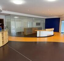 Gewerbeeinheit: attraktive Büro- und Praxisräume in Teisnach