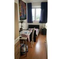 WG Zimmer in Central Schöneberg Möbliert - Berlin Tempelhof-Schöneberg