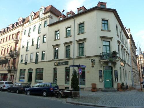 Foto - Schöne 2 Zimmerwohnung mit Parkett, offener Küche und Bad mit Wanne im Hechtviertel