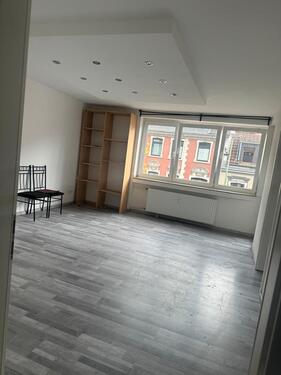 Foto - Wohnung zu vermieten zwei Zimmer