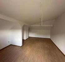 Großzügige Wohnung - 1.070,00&nbsp;EUR Kaltmiete, ca.&nbsp; 120,00&nbsp;m&sup2; in Etzbach (PLZ: 57539)