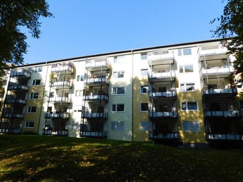 Foto - Schöne 4-Zimmer-Wohnung mit Balkon frei!