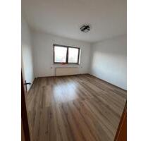 Gemütliche 1-Zimmer-Wohnung in sehr gutem Zustand - Oelsnitz (Erzgebirge)