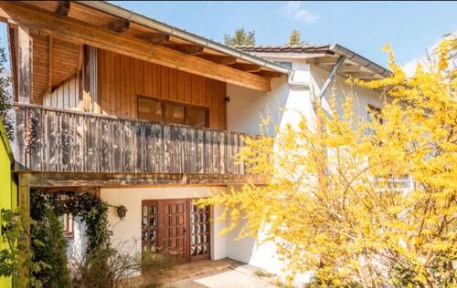 Foto - Geräumige Doppelhaushälfte in Söcking mit großem Garten