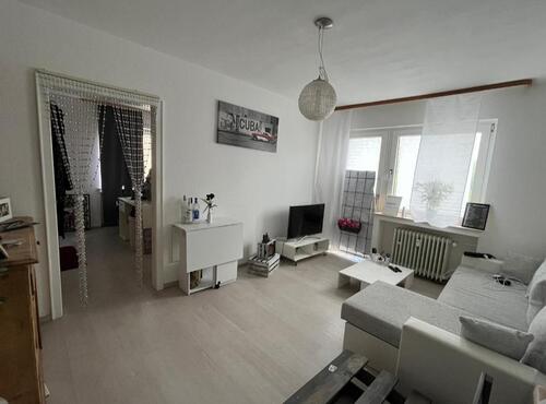 Foto - WERMELSKIRCHEN: 2 Zi. - Singlewhng. mit Balkon im 1. OG ohne Lift