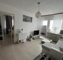 WERMELSKIRCHEN: 2 Zi. - Singlewhng. mit Balkon im 1. OG ohne Lift