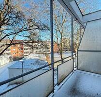 Helle 2-Zimmer-Maisonettewohnung mit Dachterrasse und Balkon in S-Mönchfeld - Stuttgart Mühlhausen