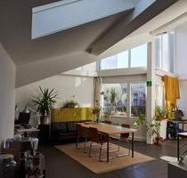 Arbeitsplätze im Studio Palm frei Coworking - Berlin Tempelhof-Schöneberg