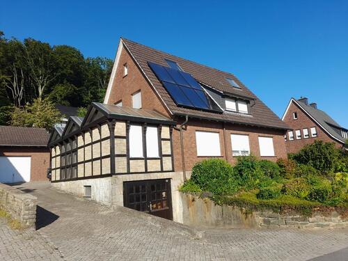Foto - Von Privat: Ein- Zweifamilienhaus in einmaliger, zentraler Lage